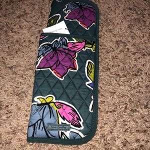 Vera Bradley curling & flat iron cover
